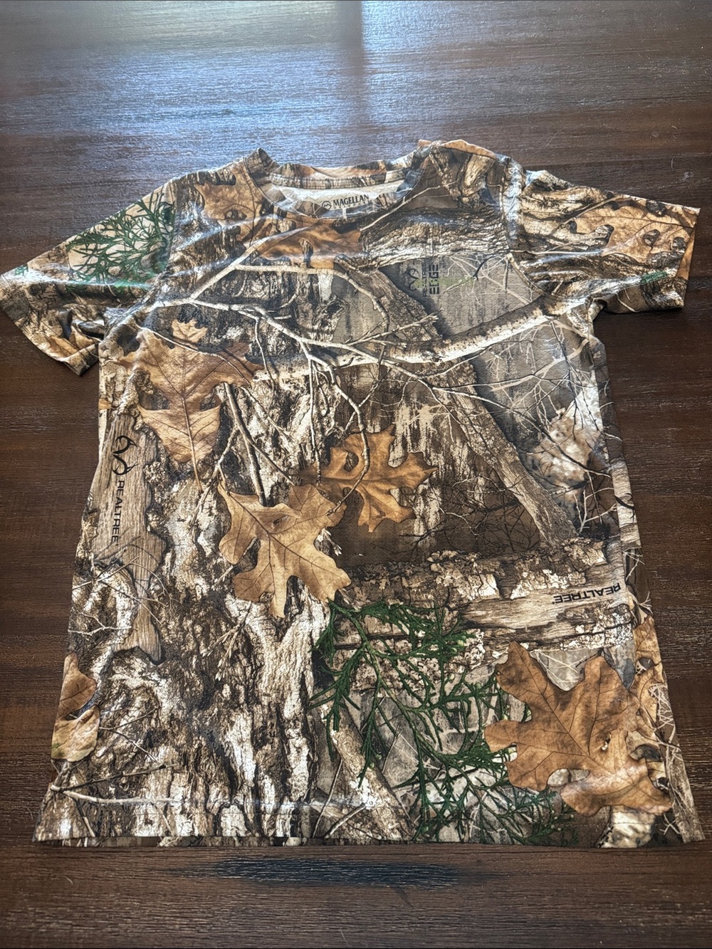 Realtree Short Sleeve Camo Tee in Brown, Green and Gray M 10/12 Dri fit